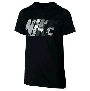 Boys Nike shirt